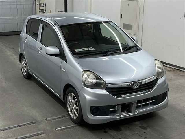 608 DAIHATSU MIRA E S LA300S 2014 г. (MIRIVE Saitama)